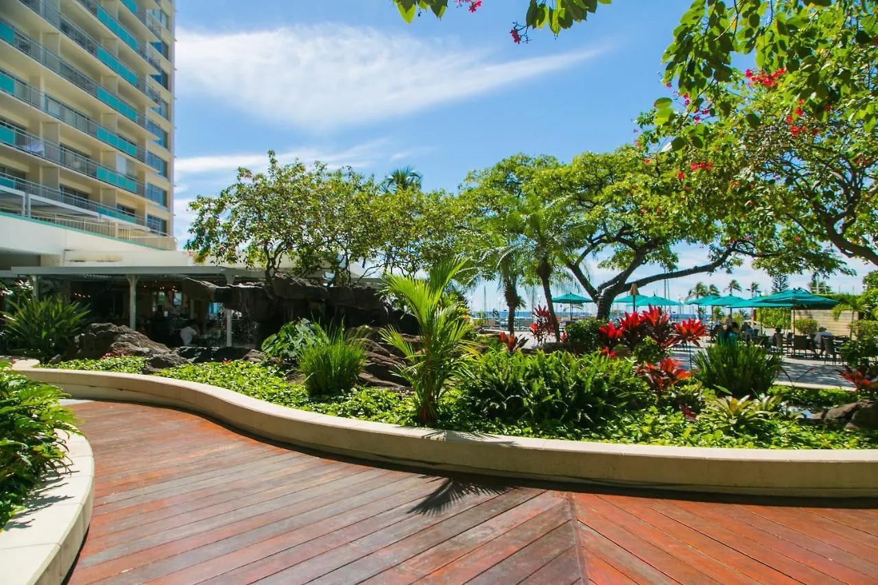 Apartment Ilikai Tower 1323 City View 1Br Honolulu